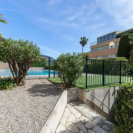 2 Bdr Sea View Parking And Swimming Pool Apartment