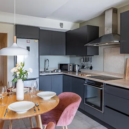 2 Bdr Sea View Parking And Swimming Pool Apartment Villefranche-sur-Mer